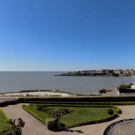 Pontaillac - Pleine Vue - Ideal Petit Budget Apartment Royan