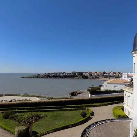Pontaillac - Pleine Vue - Ideal Petit Budget Apartment Royan